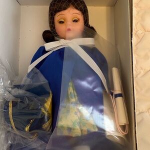 Madame Alexander Official Collector Registration Card